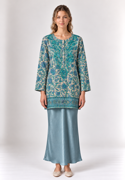 Three-Quarter Sleeve Teal Floral Print Button-Front Tunic